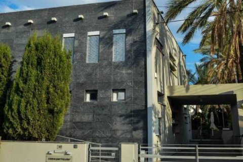 5 bedrooms Villa in Lakatamia, Cyprus No. 72778 1