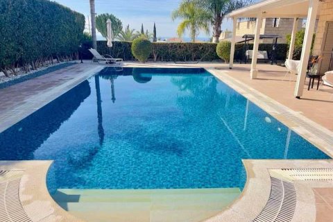 3 bedrooms Villa in Pegeia, Cyprus No. 83241 12