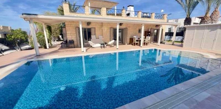 3 bedrooms Villa in Pegeia, Cyprus No. 83241