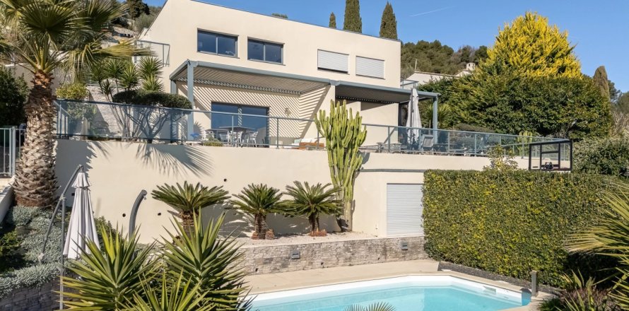 4 dormitorios Apartment en La Colle-sur-Loup, France No. 80609