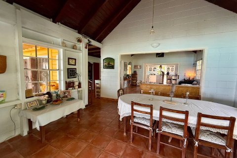 6 bedrooms Villa in Crosbies, Antigua and Barbuda No. 71515 9