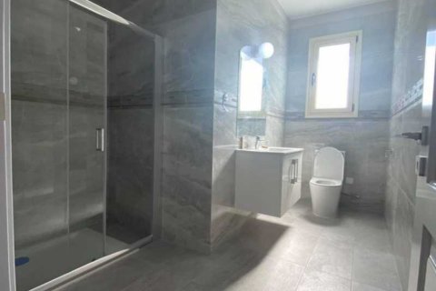 4 bedrooms Villa in Chloraka, Cyprus No. 84375 16