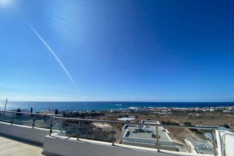 4 bedrooms Villa in Chloraka, Cyprus No. 84375 1