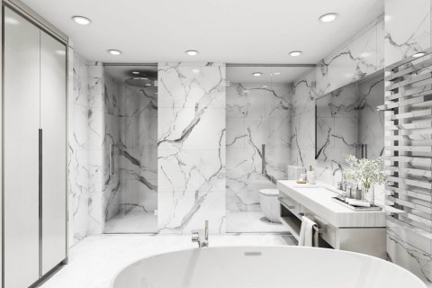 3 bedrooms Condo in Patong, Thailand No. 244 10