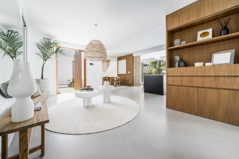 4 bedrooms Villa in Thuan Nam, Vietnam No. 27072 14