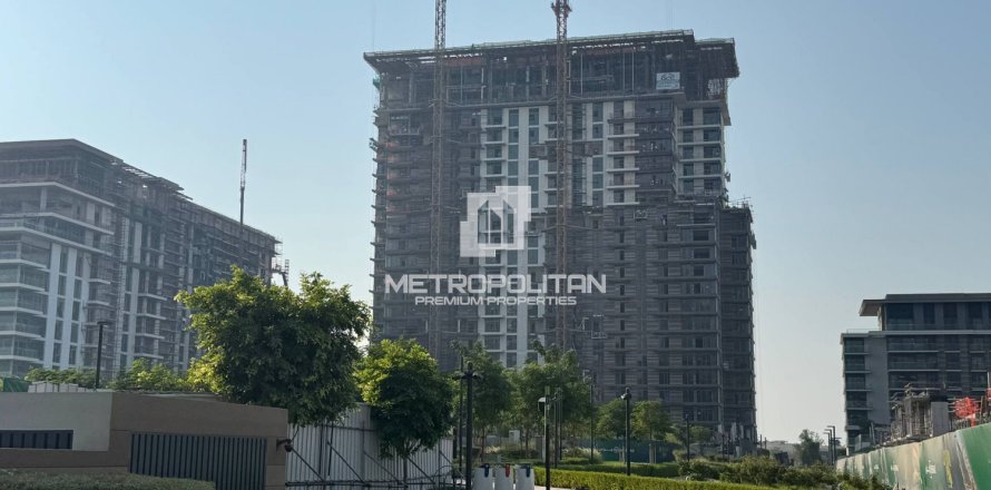 Квартира с 2 спальнями в City Walk, ОАЭ №118652