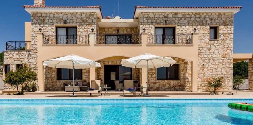 4 chambres House à Drymou, Cyprus No. 65428