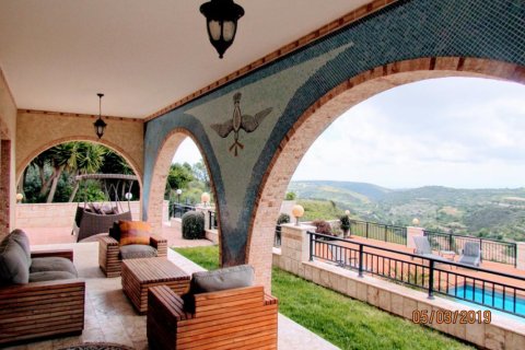 4 bedrooms Villa in Paphos, Cyprus No. 105997 11