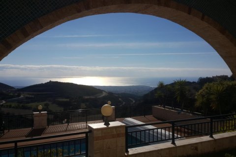 4 bedrooms Villa in Paphos, Cyprus No. 105997 14