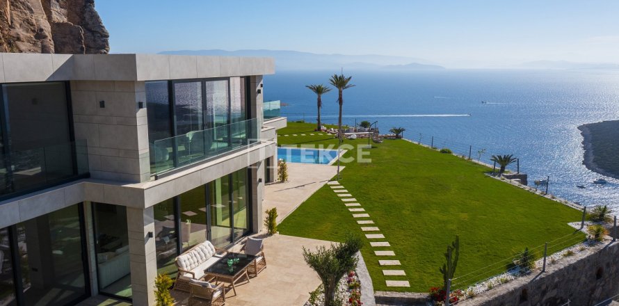 5 dormitorios Villa en Bodrum, Turkey No. 91247