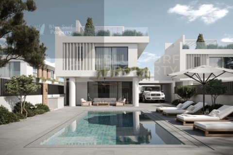 3 bedrooms Villa in Paralimni, Cyprus No. 72742 1