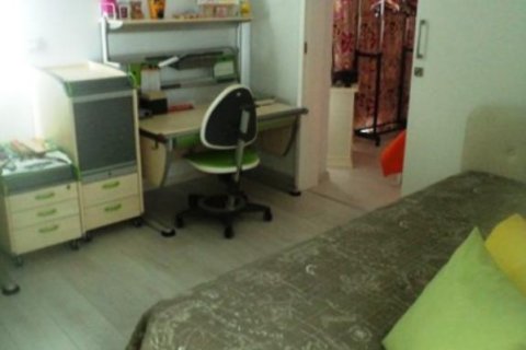 Вилла с 5 спальнями в Лимассол, Кипр №105904 14