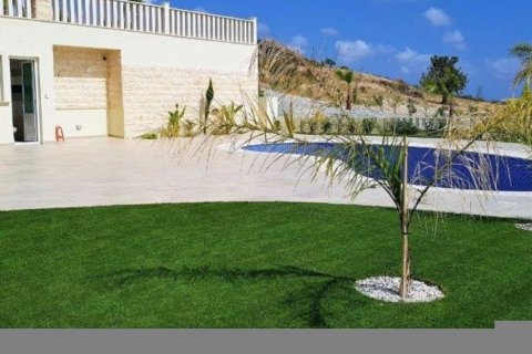 4 dormitorios Villa en Paphos, Cyprus No. 105696 9