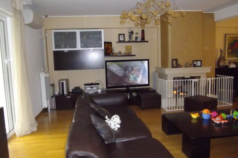 250m² Maisonette in Nea Erythraia, Greece No. 57830 1