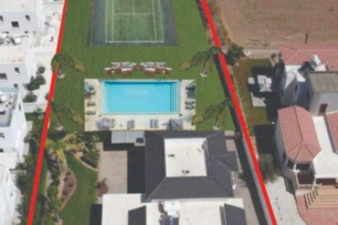 4 bedrooms House in Chloraka, Cyprus No. 77163 2