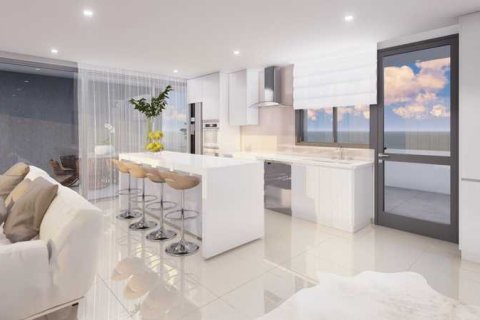 4 bedrooms Apartment in Paphos, Cyprus No. 76495 4