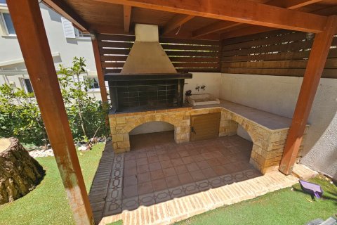 200m² Villa in Palaia Fokaia, Greece No. 107247 12