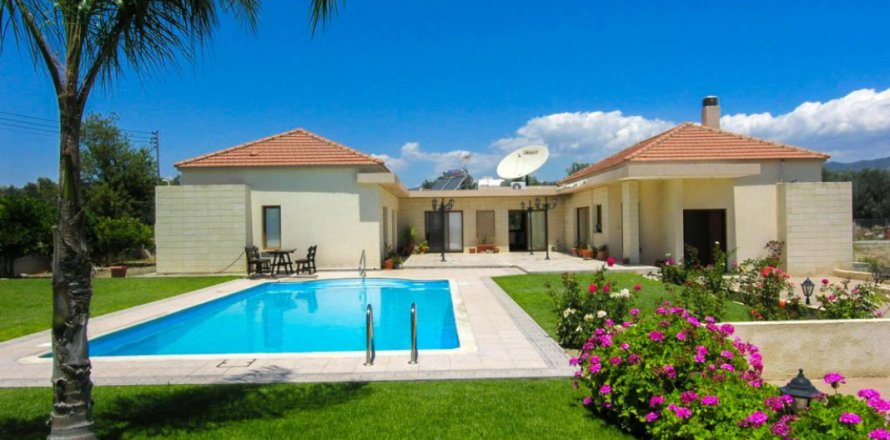 4 dormitorios Villa en Limassol, Cyprus No. 106502