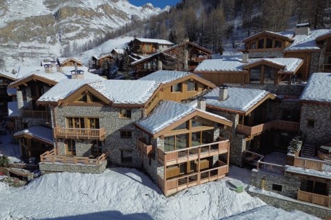 4 chambres Appartement à Val-d'Isère, France No. 99412 1