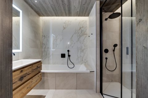 4 chambres Appartement à Val-d'Isère, France No. 99412 7