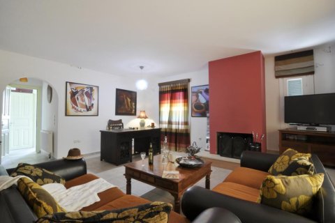 5 bedrooms Villa in Corfu, Greece No. 78205 6