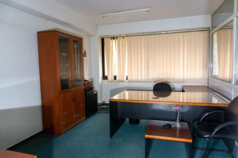 331m² Commercial property à Nicosia, Cyprus No. 105085 1