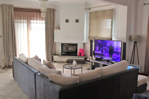 Дом с 5 спальнями в Пиерия, Греция №108265 11