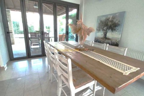 4 bedrooms House in Nicosia, Cyprus No. 78917 8