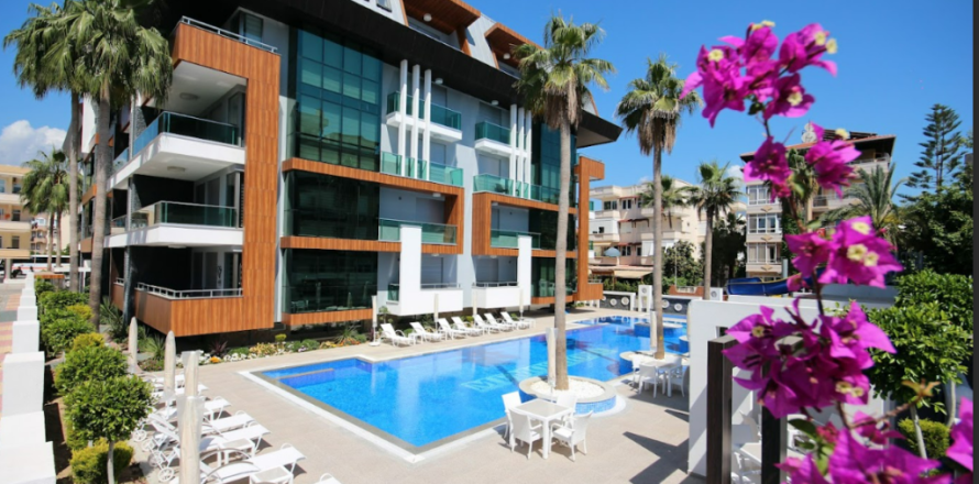 4 rooms Appartement à Oba, Turkey No. 21378