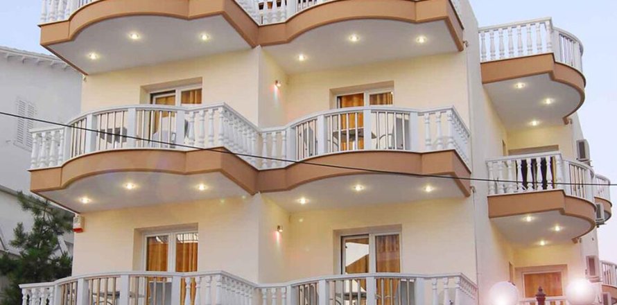 18 rooms Hotel in Katerini, Greece No. 55447