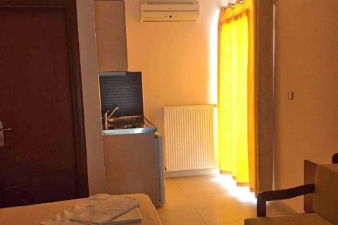 18 rooms Hotel in Katerini, Greece No. 55447 4