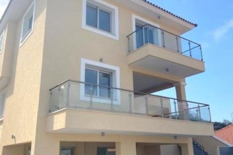 4 bedrooms Villa in Limassol, Cyprus No. 106405 7