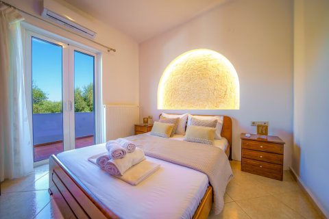 3 bedrooms Villa in Vamos, Greece No. 107339 11