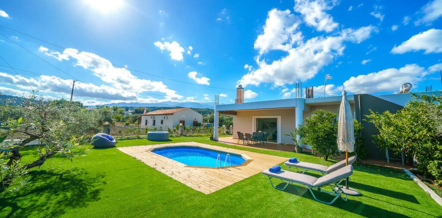 3 bedrooms Villa in Vamos, Greece No. 107339