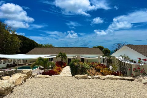 6 bedrooms Villa in Piccadilly, Antigua and Barbuda No. 61410 13