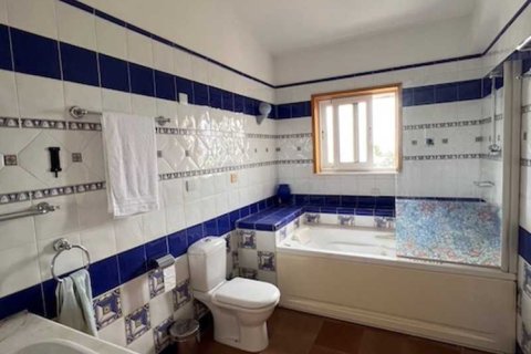 6 dormitorios House en Mesa Geitonia, Cyprus No. 79684 10