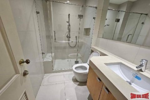 2 dormitorios Apartment en Bangkok, Thailand No. 96310 3