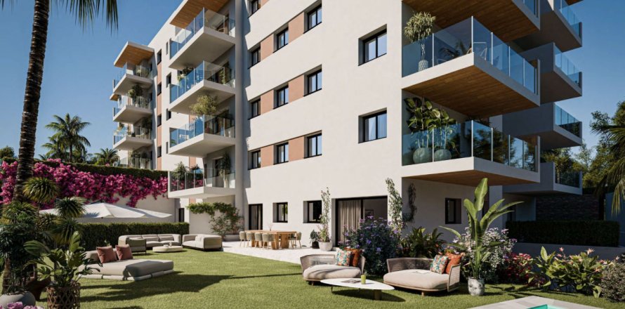 2 bedrooms Apartment in Estepona, Spain No. 126583