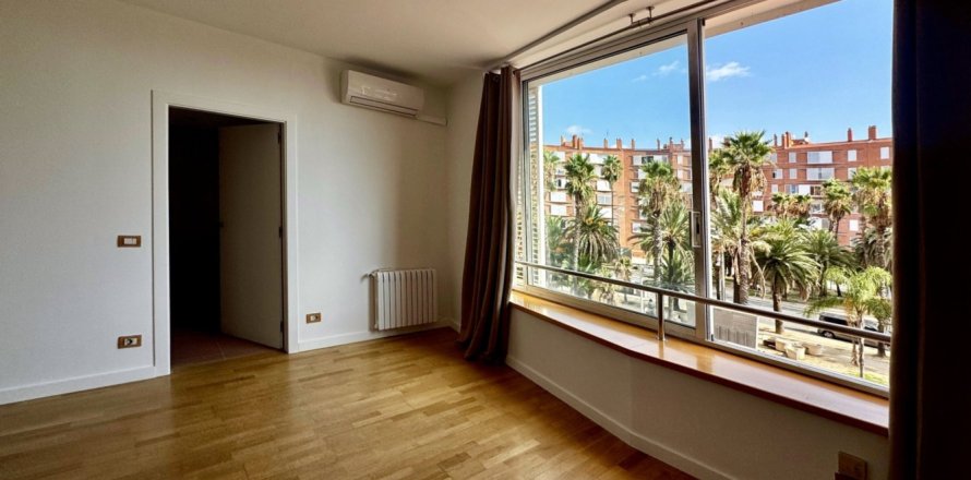 2 bedrooms Apartment in Sant Marti de Tous, Spain No. 110609