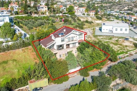 322m² Villa in Limassol, Cyprus No. 105068 3