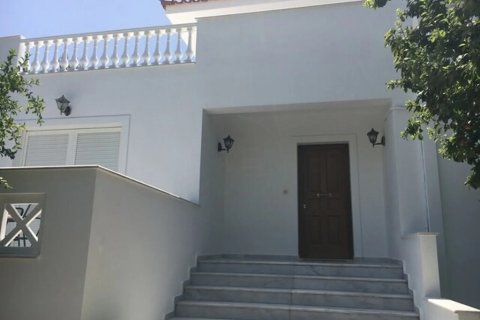 4 bedrooms House in Nea Makri, Greece No. 120860 3
