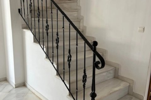 4 bedrooms House in Nea Makri, Greece No. 120860 10