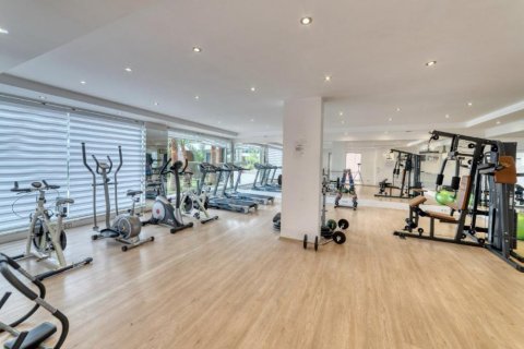 3 rooms Apartment in Dao Huu Canh, Vietnam No. 20852 4