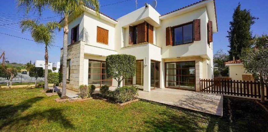 5 dormitorios Villa en Enkomi, Cyprus No. 101693