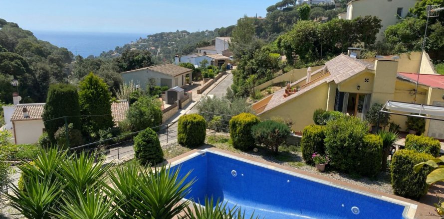 6 dormitorios House en Tossa de Mar, Spain No. 26669