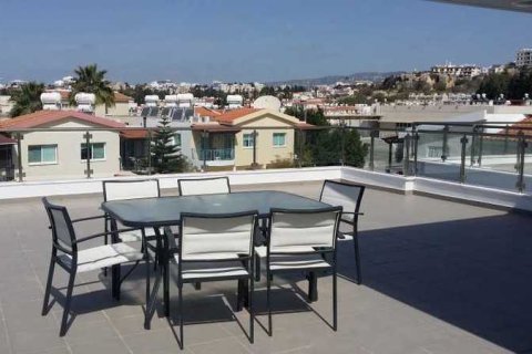 4 bedrooms House in Paphos, Cyprus No. 29553 3