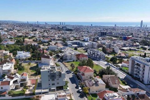 3 bedrooms Apartment in Mesa Geitonia, Cyprus No. 82798 8