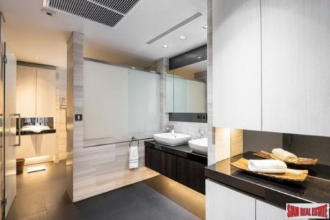 4 bedrooms Apartment in Bangkok, Thailand No. 97087 18