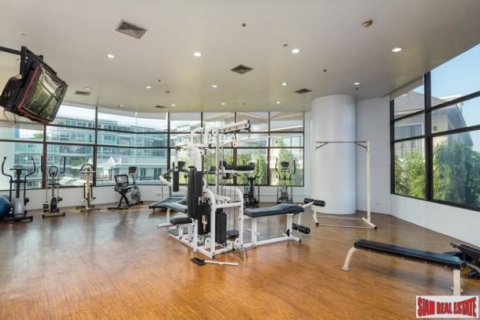 4 bedrooms Apartment in Bangkok, Thailand No. 97087 29