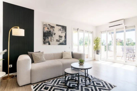 3 dormitorios Penthouse en Estepona, Spain No. 109859